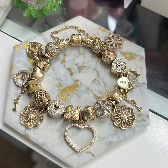 14k Pandora snake charm bracelet - Picture 3 of 4